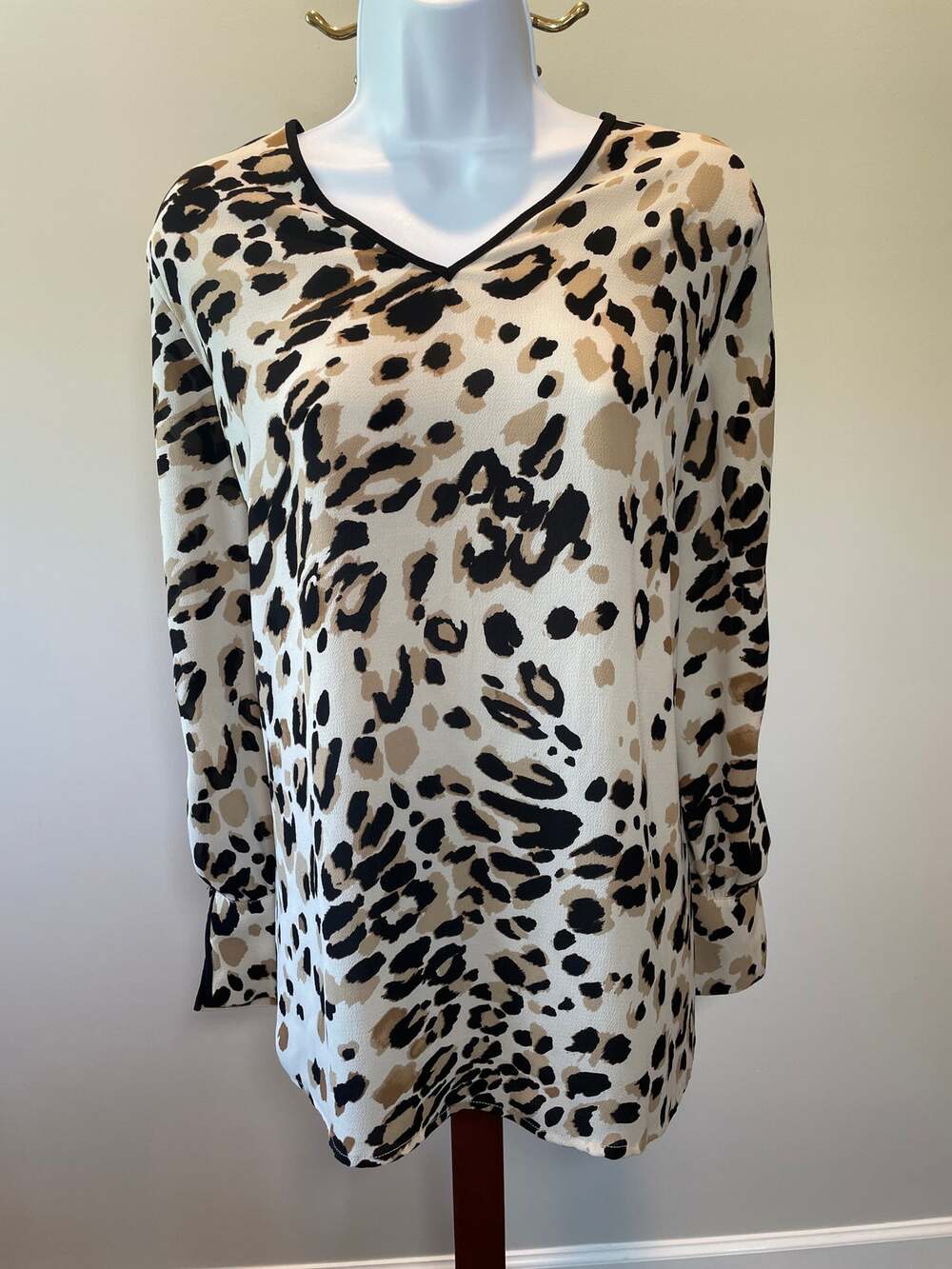 Chico’s Top Leopard Animal Print V Neck Semi Sheer Size 2 US Standard Size L